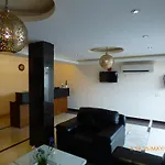 Park Royal Inn