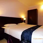 Park Royal Inn
