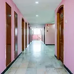 Oyo 68201 Hotel Singapore International