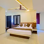Ivy Residency
