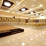Chetinaad Courtyard Gandhipuram By Centre Park