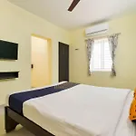 Spot On 77128 Siva Residency