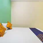 Spot On 77128 Siva Residency