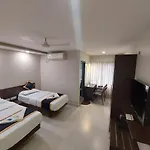 Hotel Aiba Regency