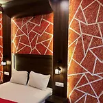 Hotel Sree Saravana Bhavana Lodge