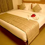 Hotel Grand Tree