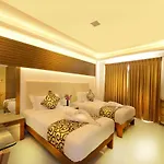 Hotel Mahi\'S Gateway