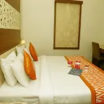 Oyo Rooms Ramnagar Kalingarayan Street