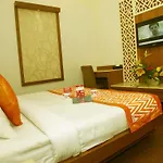 Oyo Rooms Ramnagar Kalingarayan Street