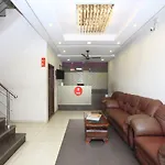 Oyo 9659 Hotel Rr Grand