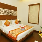 Oyo Rooms Ramnagar Kalingarayan Street