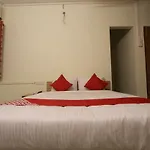 Oyo Flagship 31042 Sunil Residency