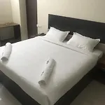 Sri Manis Residency