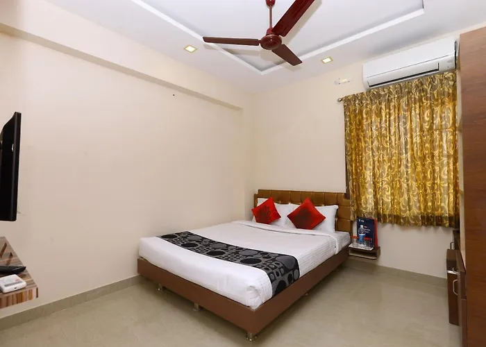 Oyo 5323 Kamadenu Residency