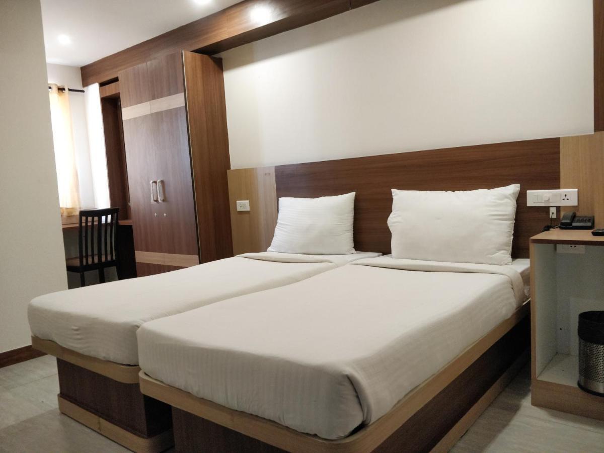 Elegance 3* Coimbatore