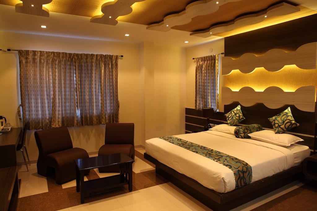 Sbs Grand Hotel 3*