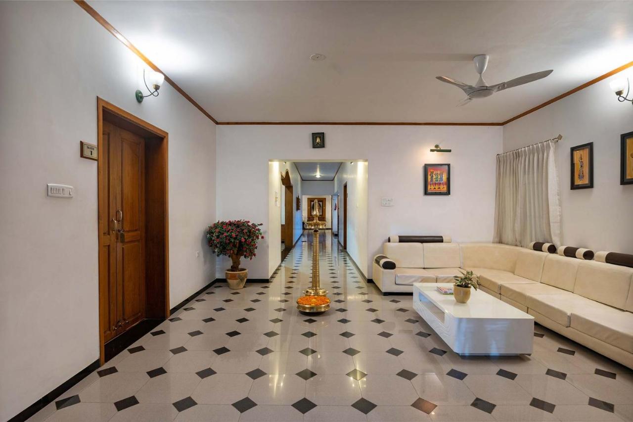 Pousada Stayvista At Dwaraka Pvt Pool, Gym & Pool Table Coimbatore