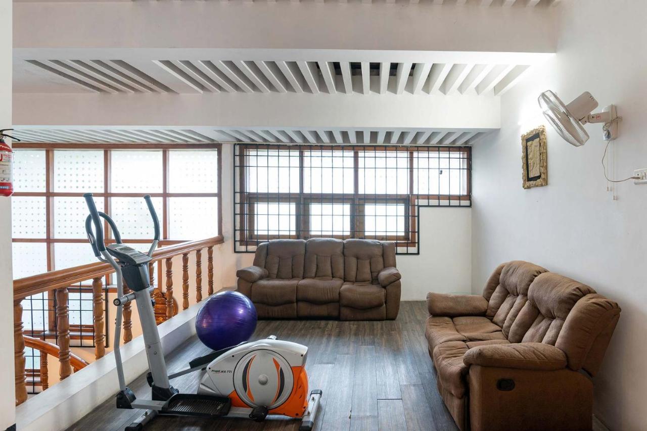 Pousada Stayvista At Dwaraka Pvt Pool, Gym & Pool Table