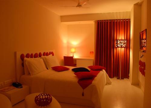 Vijay Parkinn, Gandhipuram, 3*