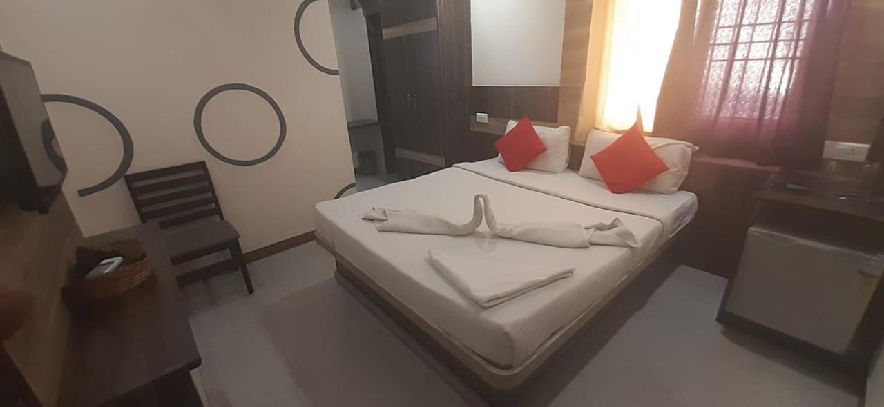 Elegance 3* Coimbatore