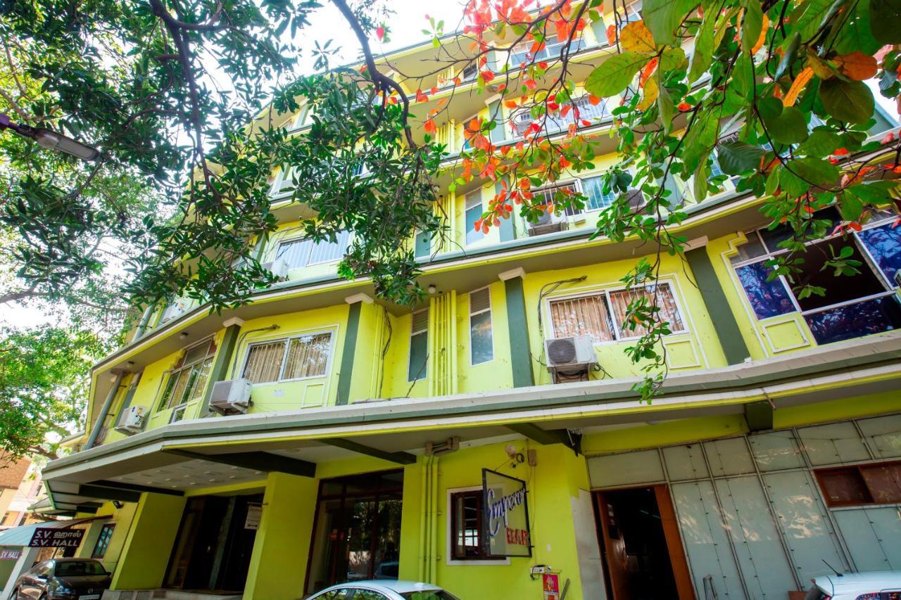 Thaai - Opposite Railway Station Hotel