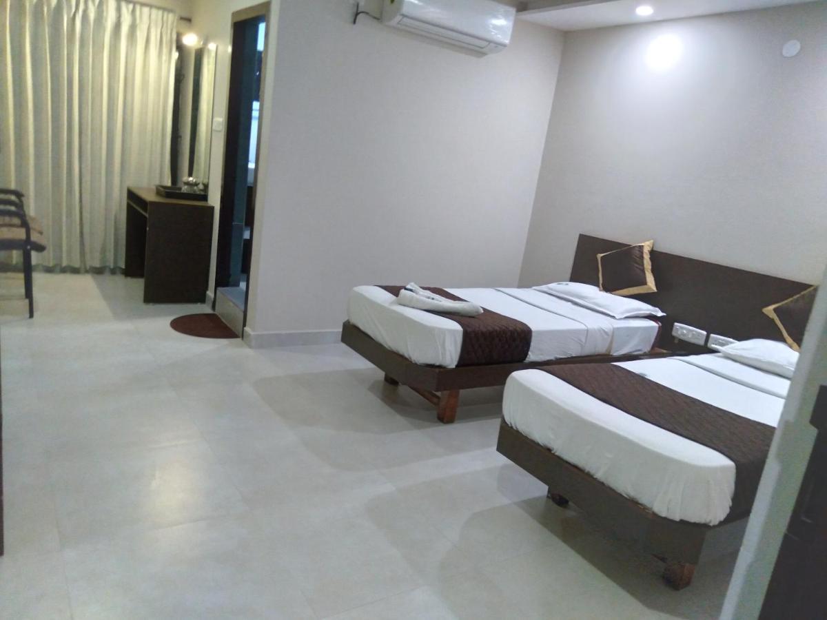 Aiba Regency Hotel 5*