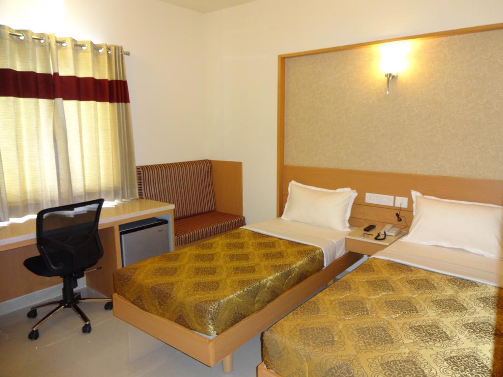 Hotel Le Grand Coimbatore