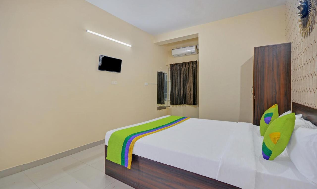 Treebo Everest Residency Tidel Park, 15 Mins From International Airport 3*