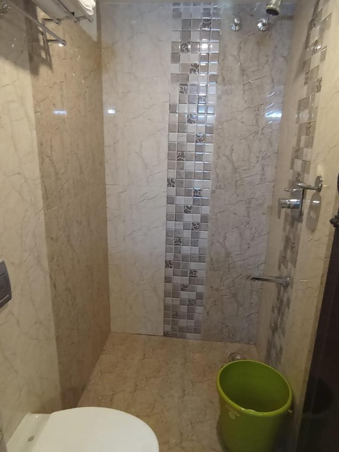 Ivy Residency Hotel 2*
