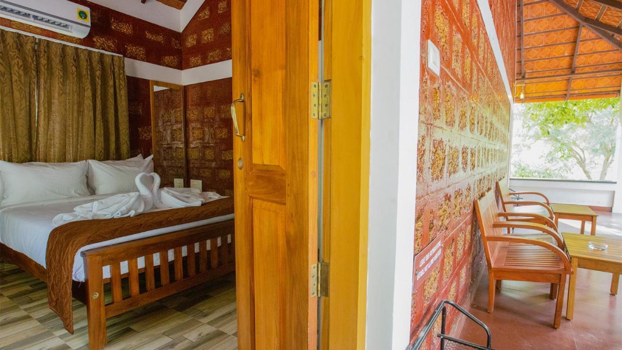 Resort Aara Jungle Resort