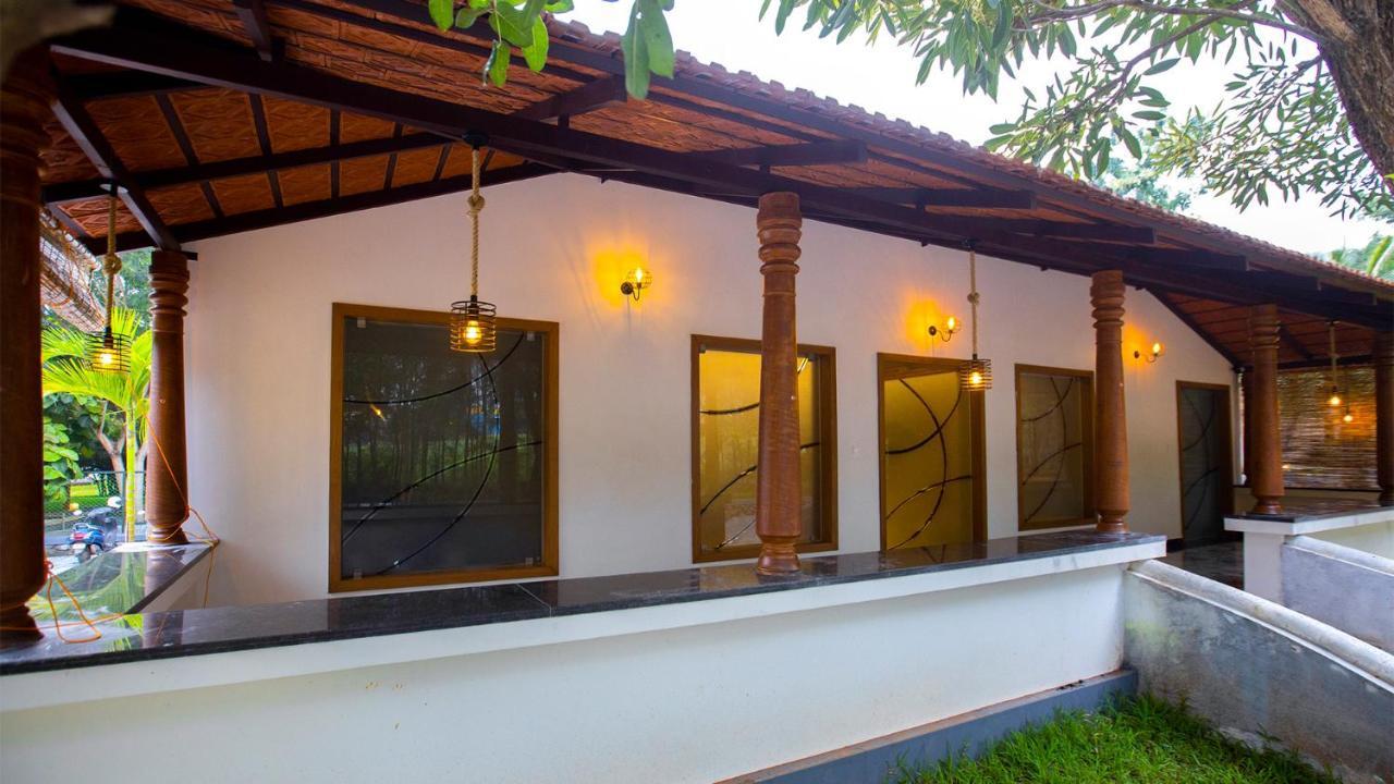 Resort Aara Jungle Resort