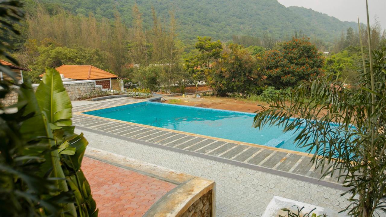Aara Jungle Resort Resort *