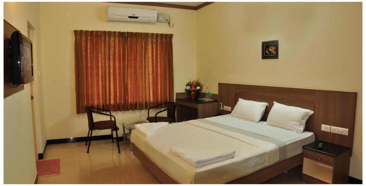 Hotel Sk Residency *
