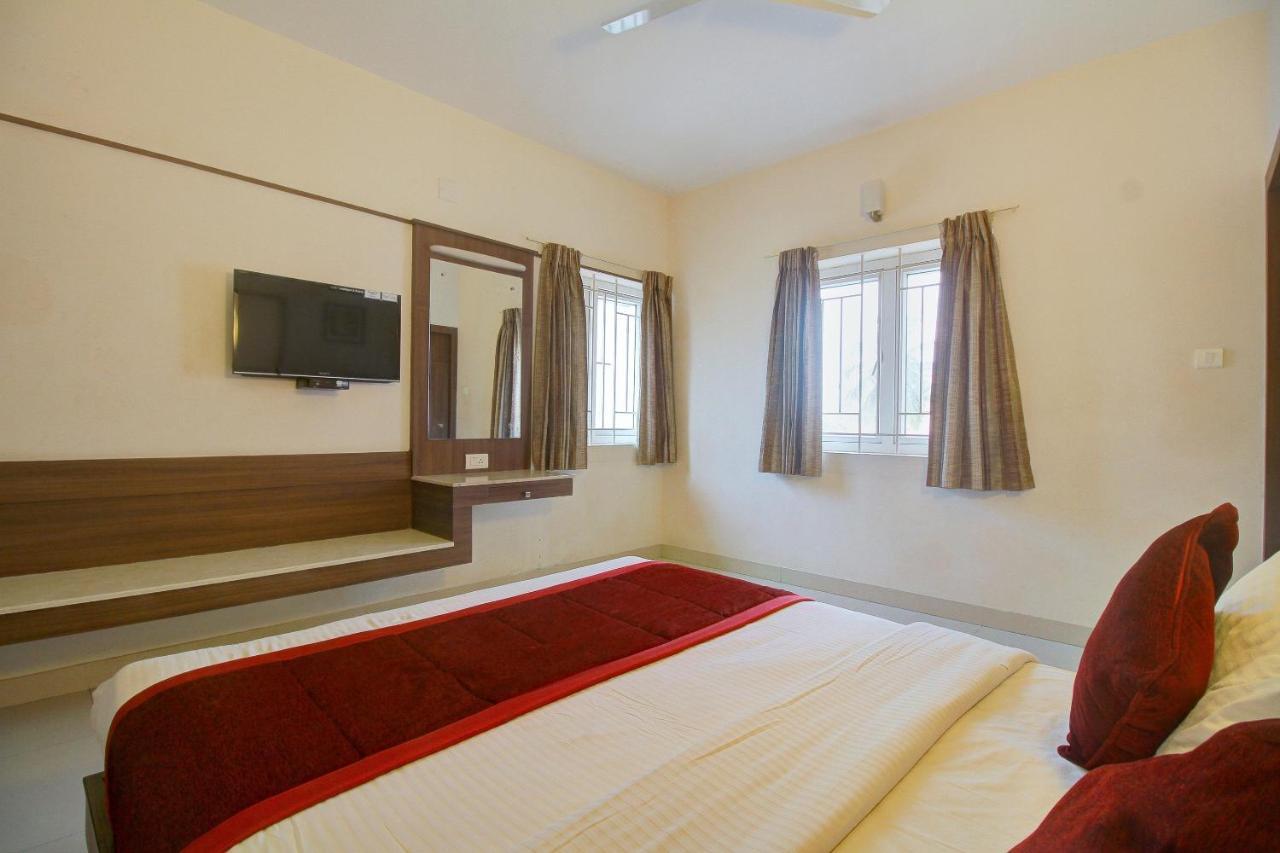 Collection O 4658 Akil Residency 3* Coimbatore