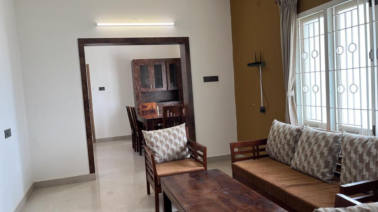 Apartamento Pph Living Athithi Corporate