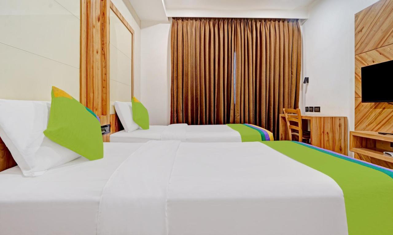 Hotel Treebo Vinayak Inn, 600 Mts From Railway Station