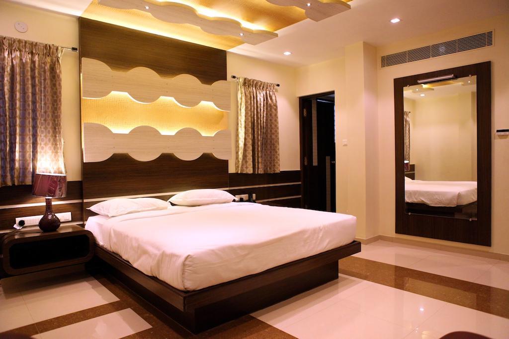Hotel Sbs Grand Coimbatore