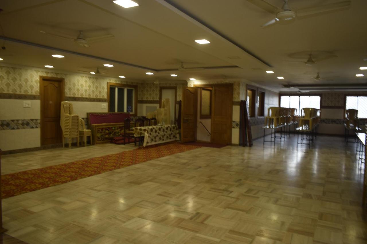 Hotel Sri Krishna