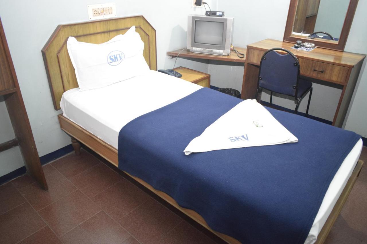 Hotel Sri Krishna 3*