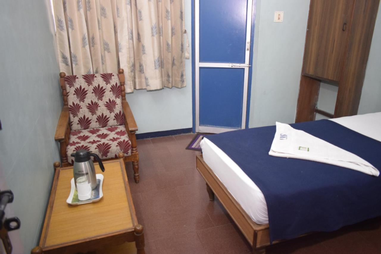 Hotel Sri Krishna 3*