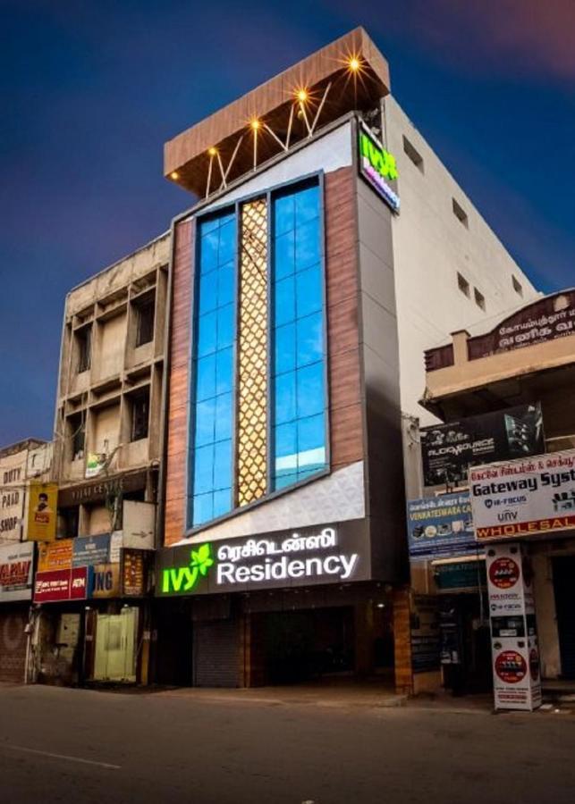 Ivy Residency Hotel 2*