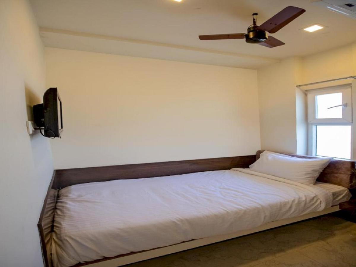 Ivy Residency Hotel