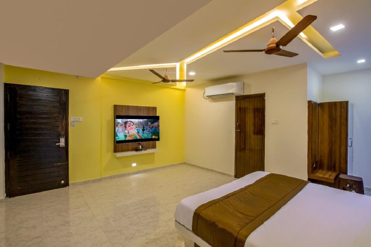 Ivy Residency Hotel