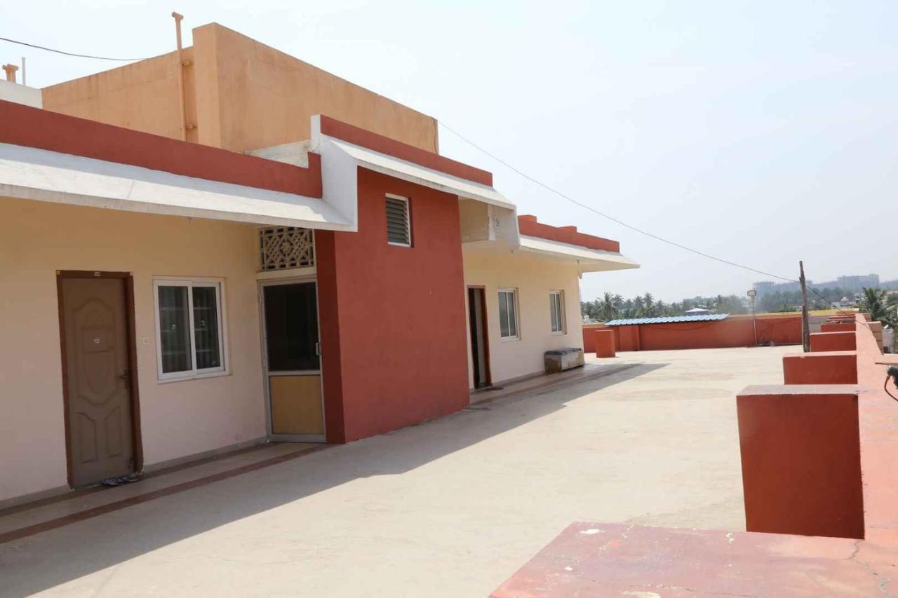 Pranov Residency Apartamento *