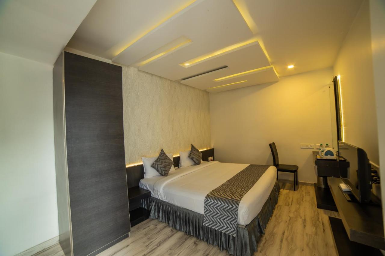 Poppys Tower Hotel Coimbatore