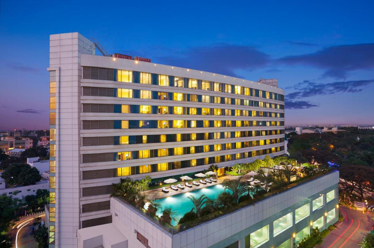 Hotel Vivanta 5*