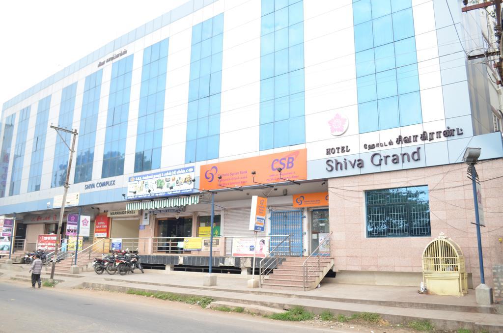 Hotel Capital O 11563 Shiva Grand