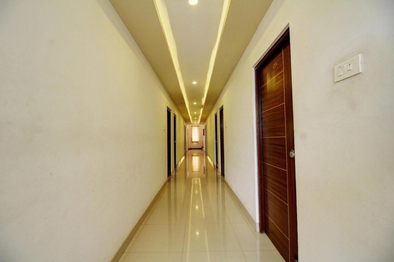 Oyo Flagship 4594 Krish Hotel Coimbatore
