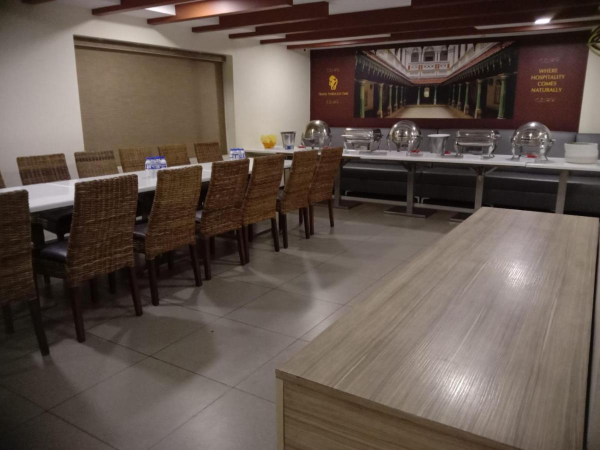Chetinaad Courtyard Hotel 2*