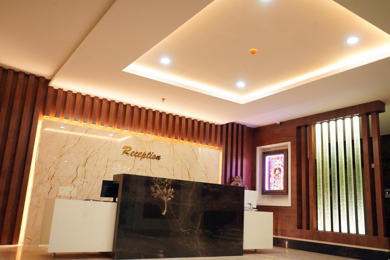 Nivetha Hotel